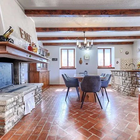 Ferienhaus Darija By Interhome